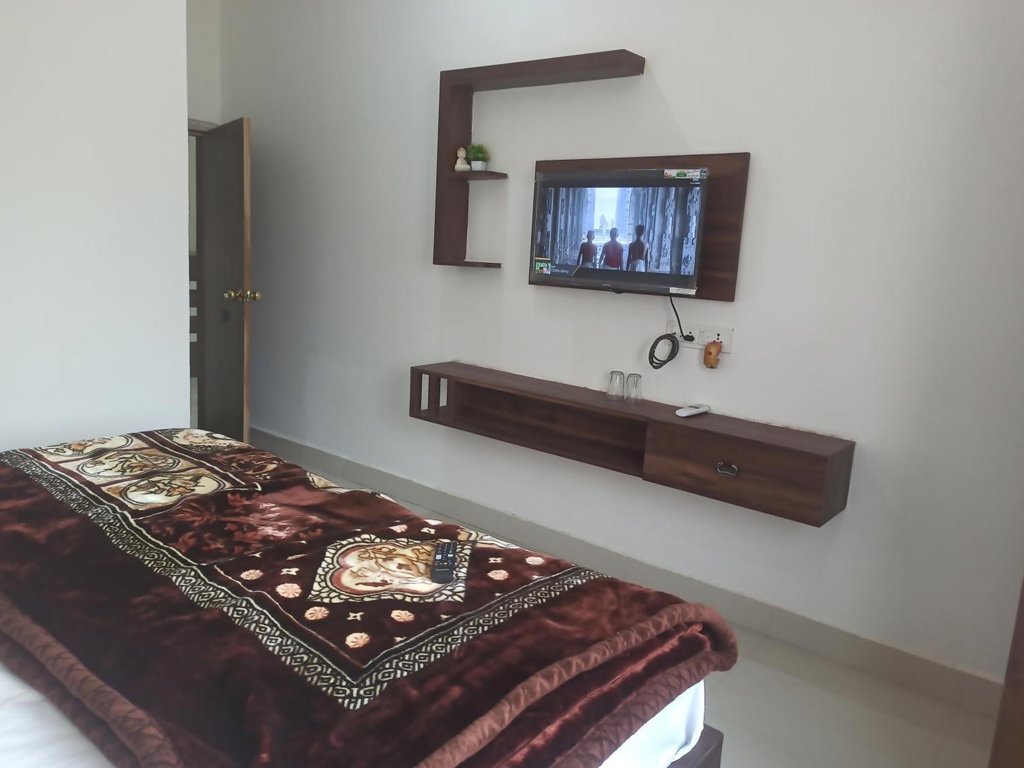 Abhiram Homestay Khajurāho الغرفة الصورة