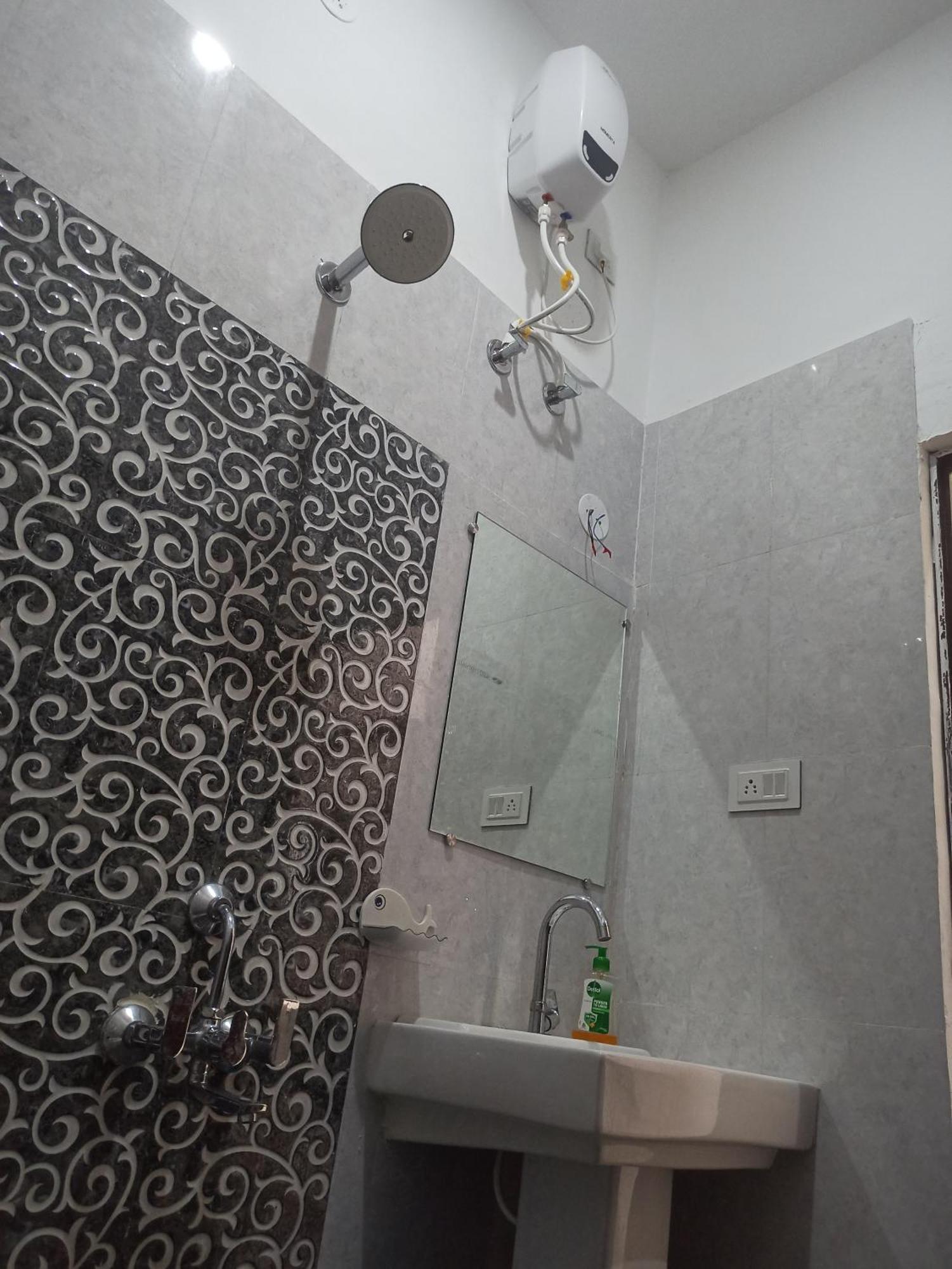 Abhiram Homestay Khajurāho الغرفة الصورة