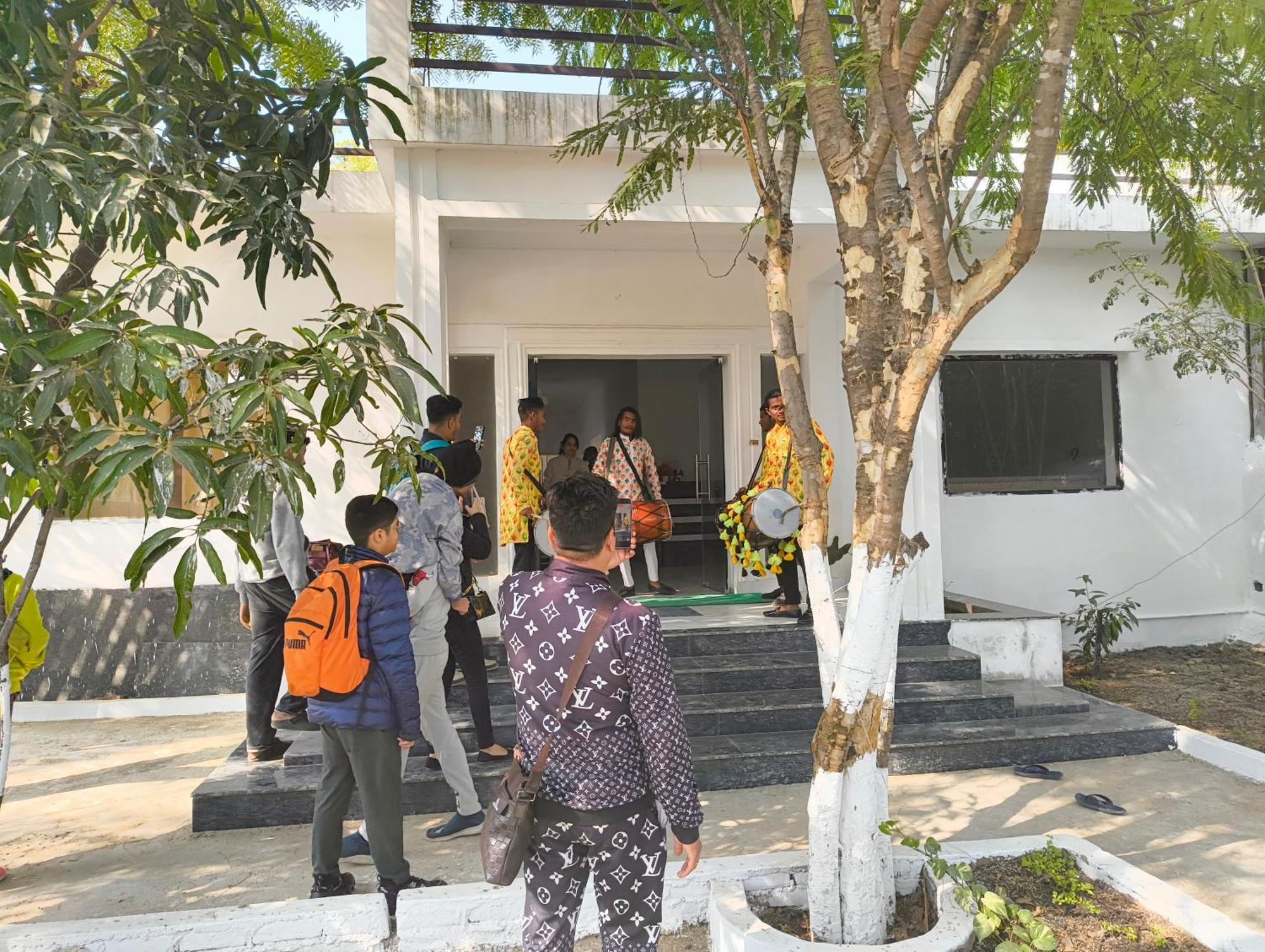 Abhiram Homestay Khajurāho المظهر الخارجي الصورة